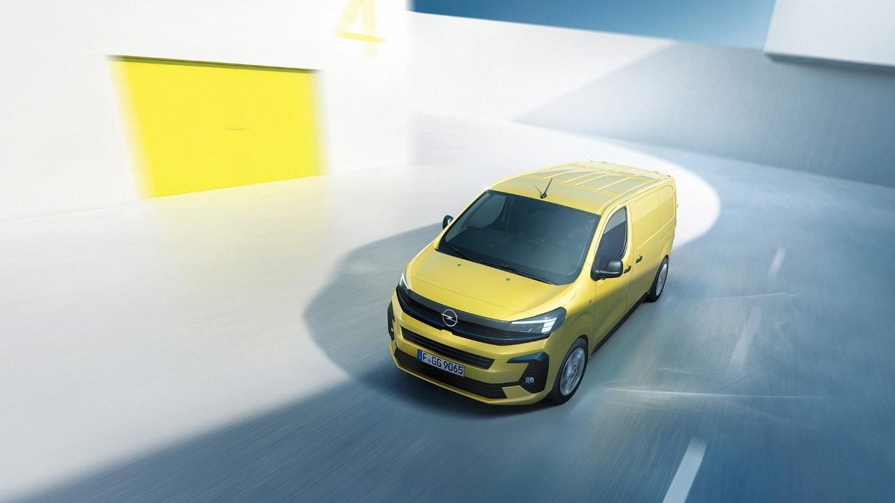 Горен страничен поглед на новиот Opel Vivaro